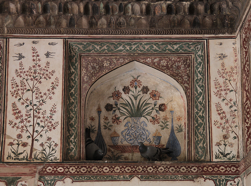 2935_Itmad-Ud-Daulah's mausoleum detail.jpg - De Tombe van Itimad-ud-Daula - detail van de binnenzijde